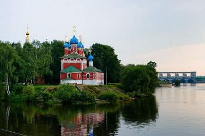 Moscow - St. Petersburg 4-star cruise by Vodohod