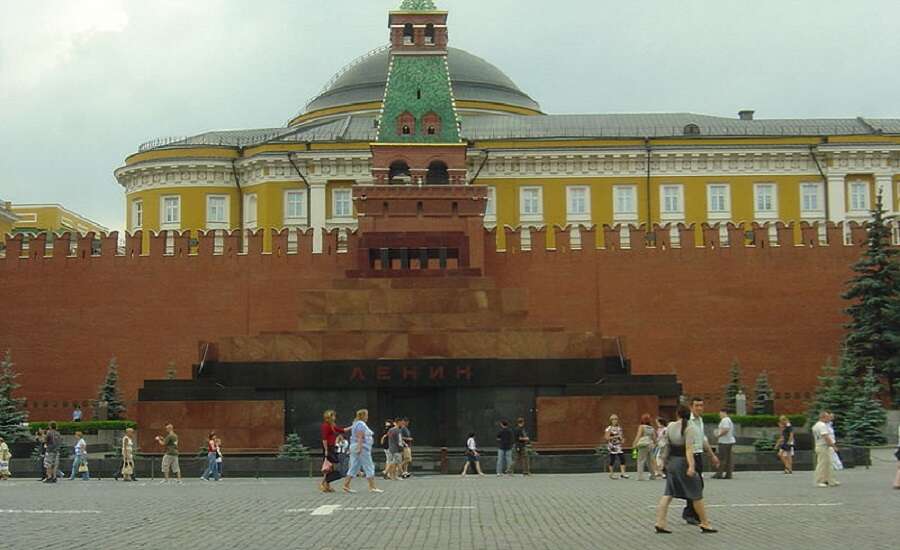 Mavabre Lenin's Mausoleum