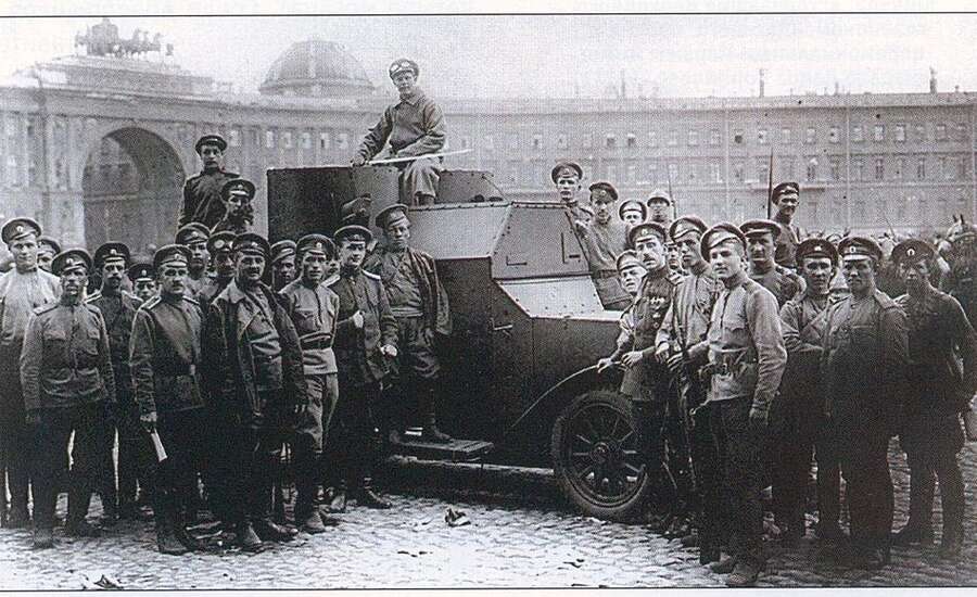 Revolution 1917 in the Palace Square