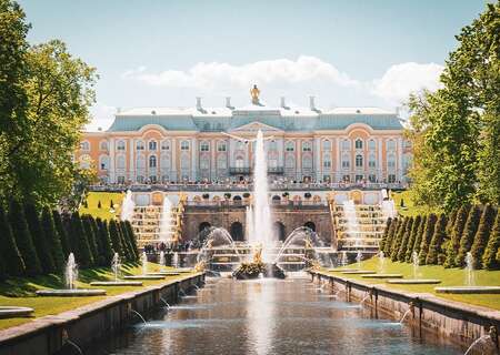 Grand Palace in Peterhof
Photo by Dimitry B on Unsplash