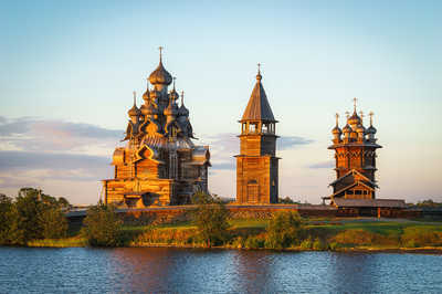 A Russian Land Tour or a Russian River Cruise - Which is Better? 