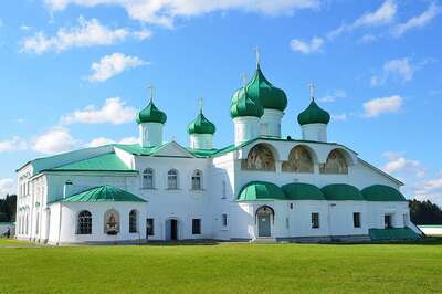 Troitski Monastery of Alexandr Svirski, Russia
Potobank Lori