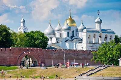 Kalinka: San Petersburgo, Novgorod, Anillo de Oro, Moscú de Intourist