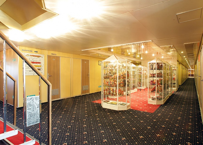 MS Krasin 3* souvenir shop