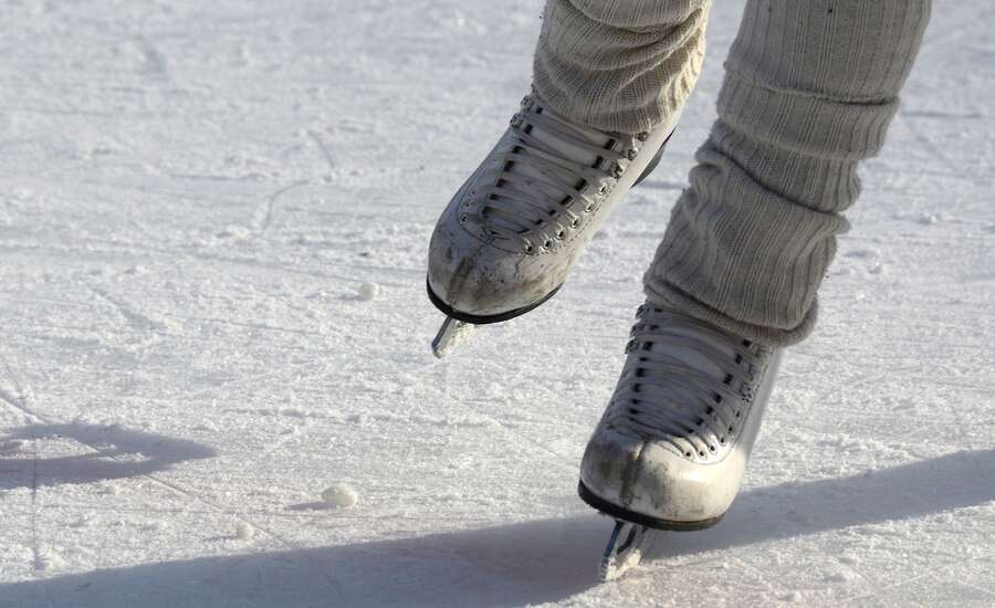 Winter Activities in St.Petersburg - Ice skating