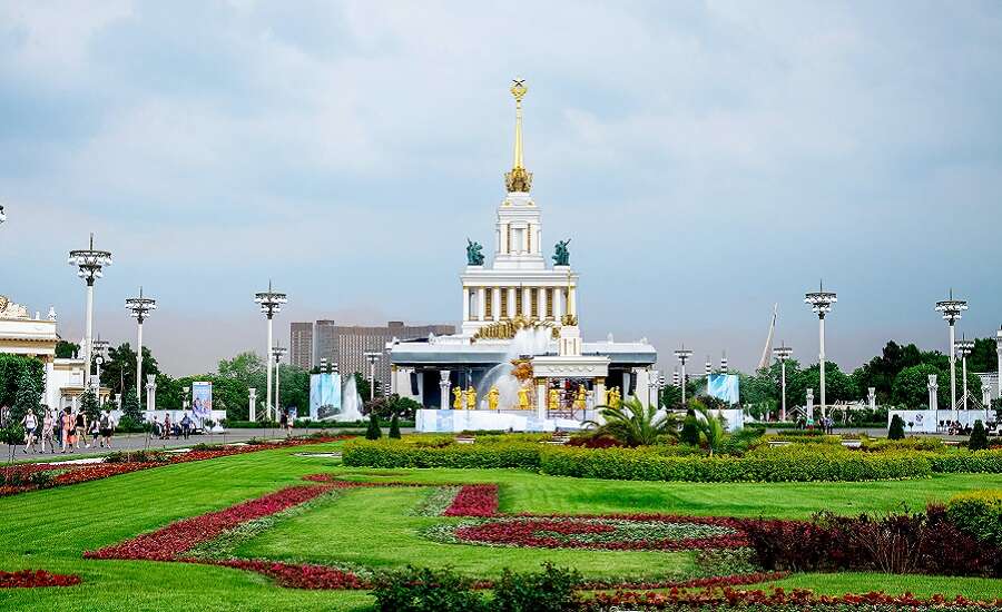 VDNH Friendship of Peoples fountain