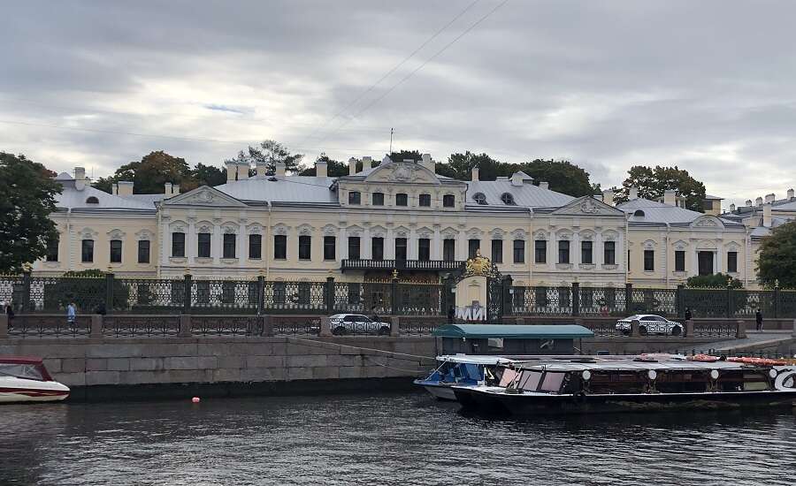 Anna Akhmatova Museum at the Fountain House