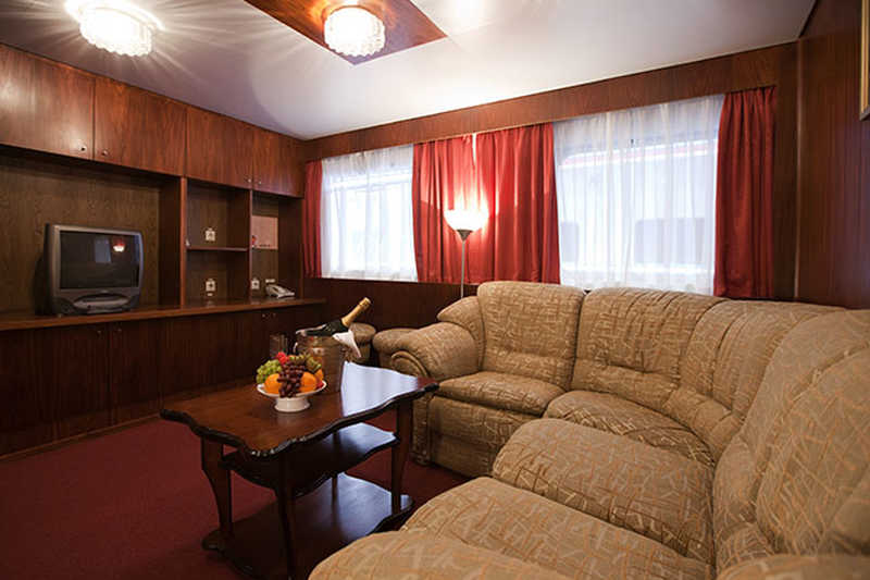 Suite cabin on MS Zosima Shashkov