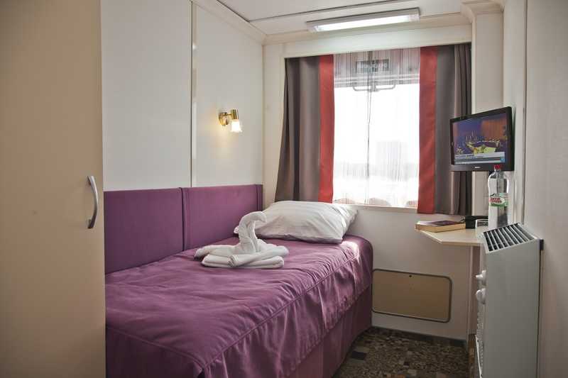 MS Kandinsky single cabin