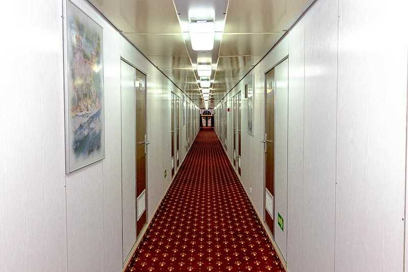 MS Nikolay Chernyshevsky corridor
