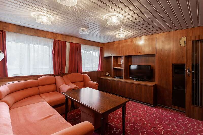 Suite cabin on MS Chicherin