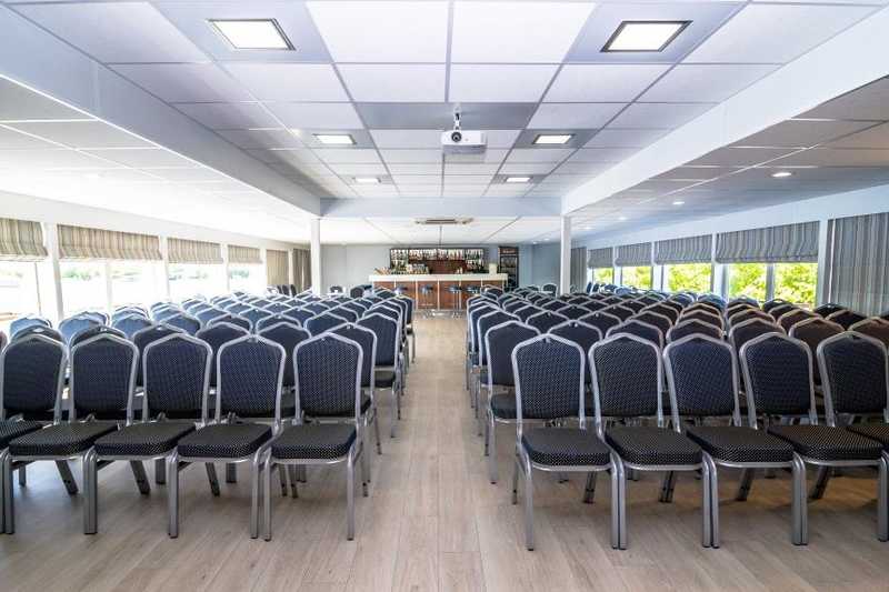 MS Nizhny Novgorod conference hall