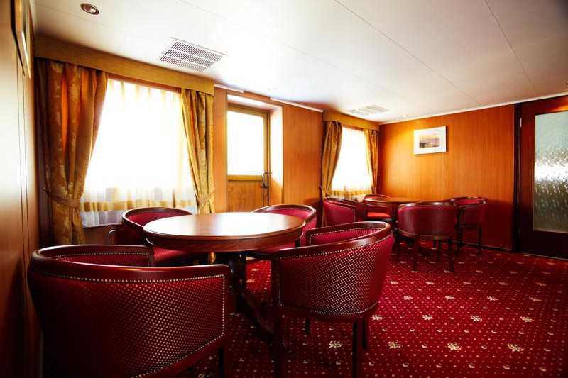 MS Rublev bar