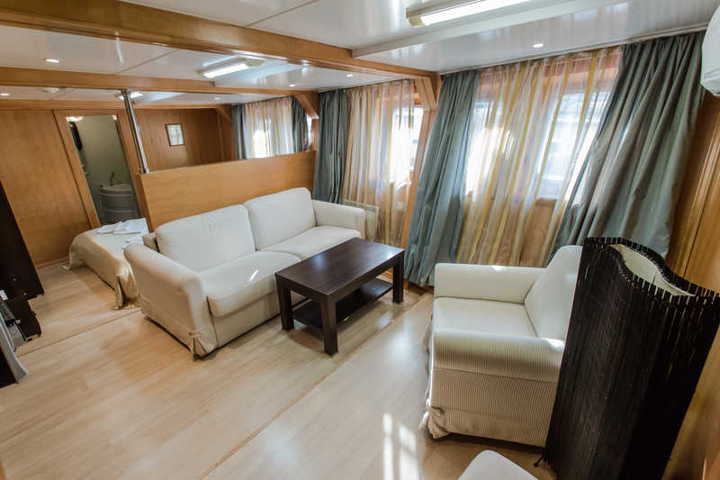 MS Imperia suite on the main deck