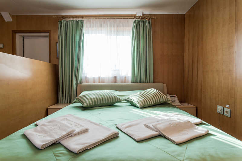 MS Imperia suite on the main deck
