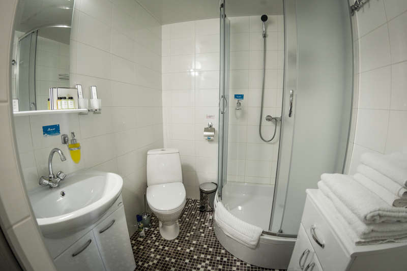 MS Crucelake junior suite with balcony on boat deck bathroom