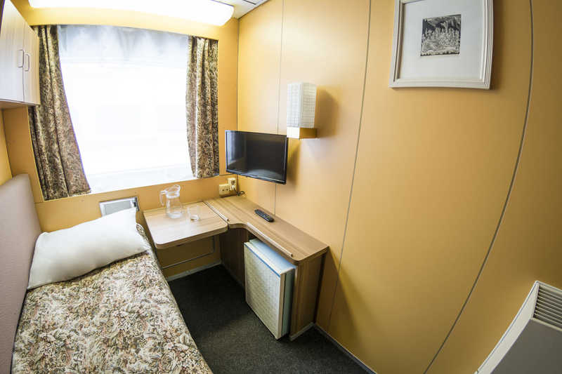 MS Moonlight Sonata single cabin