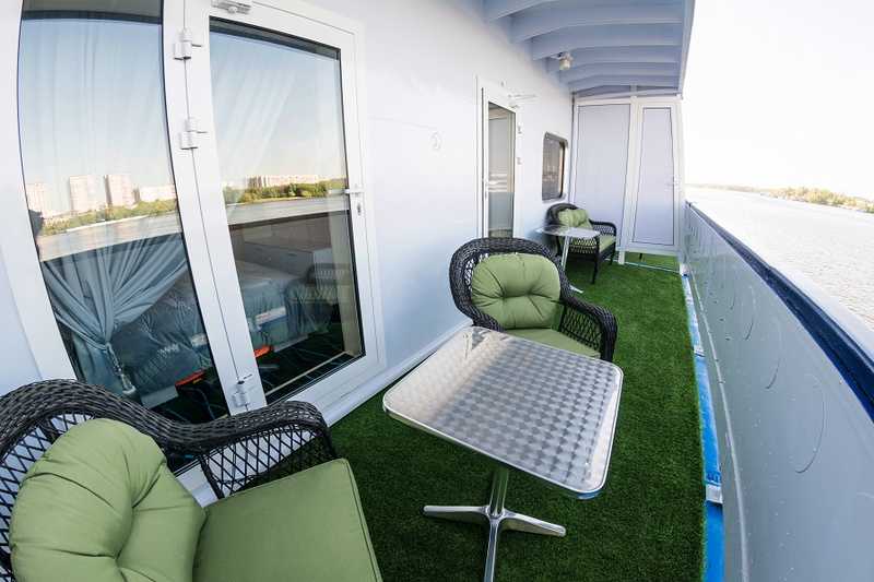 MS Moonlight Sonata suite balcony