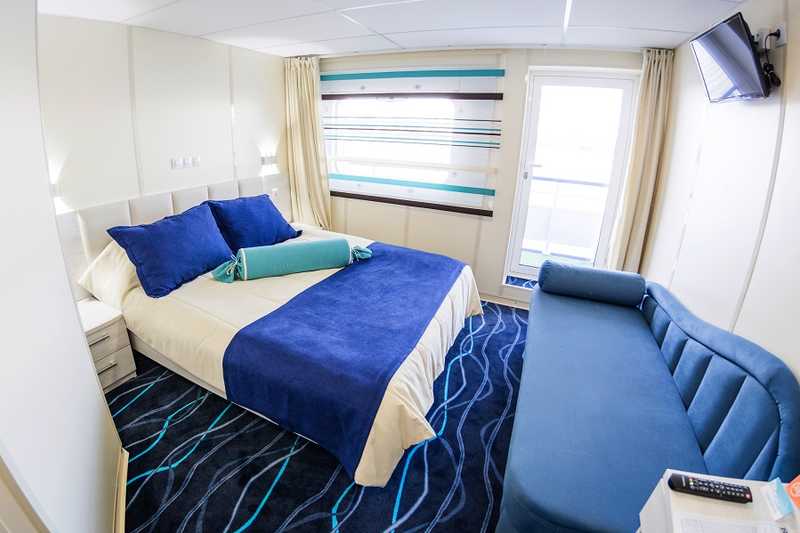 MS Moonlight Sonata junior suite with balcony