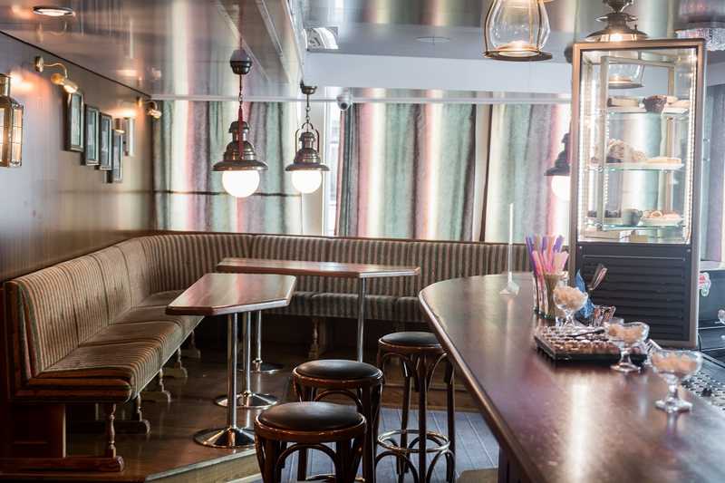 MS Furmanov bar