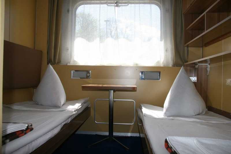 MS Furmanov twin cabin