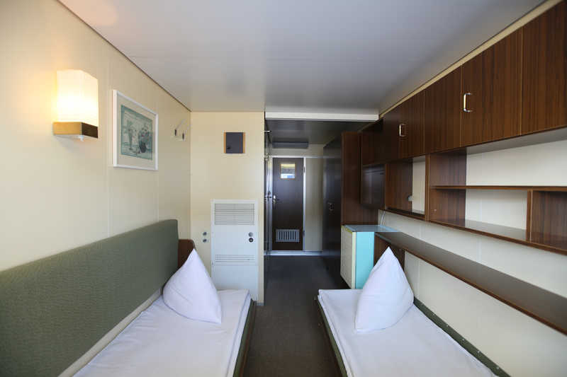 MS Furmanov twin cabin