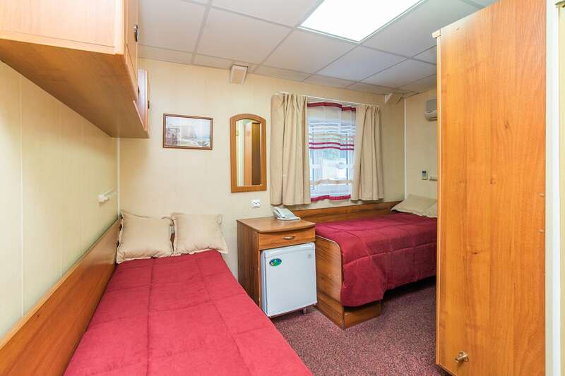 Twin cabin on MS Nekrasov