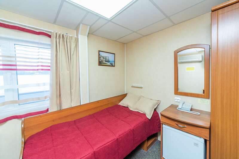Single cabin on MS Nekrasov