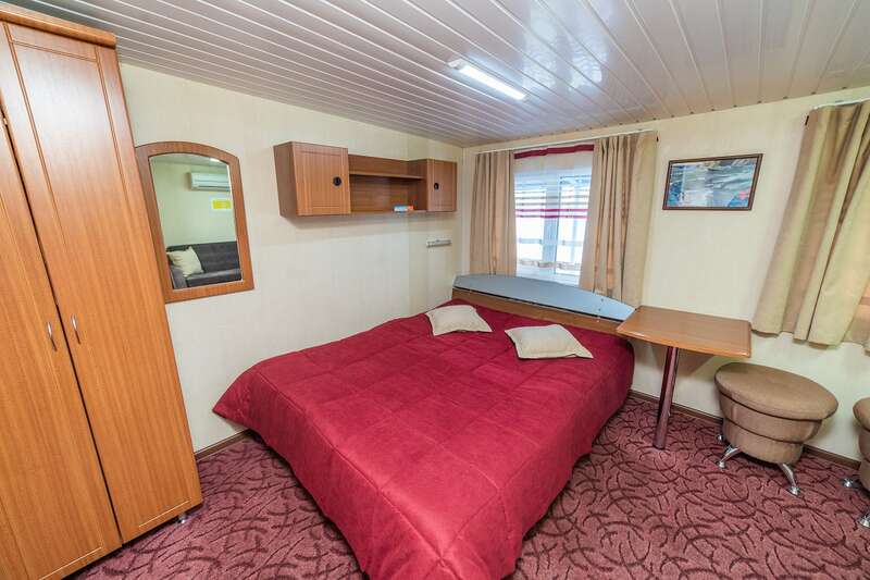 Junior Suite cabin on MS Nekrasov