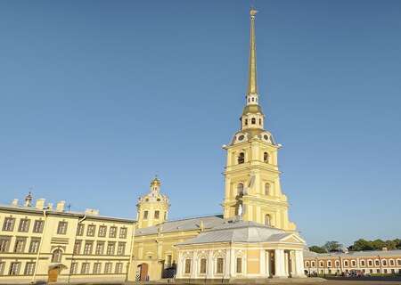 Peter and Paul Fortress, St Petersburg, Russia
Photo by Makalu website Pixabay
