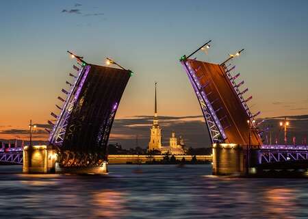 Open Bridges 
St.Petersburg, Russia
Photo by Hu Chen on Unsplash
