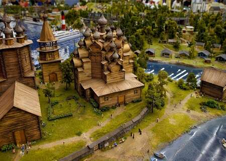 Wooden miniature of Kizhi Island
Photo by VViktor website Pixabay