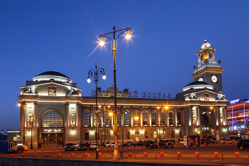 Kievski Train Station