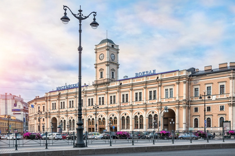 Moskovsky Train Station